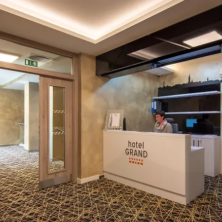 Grand מלון